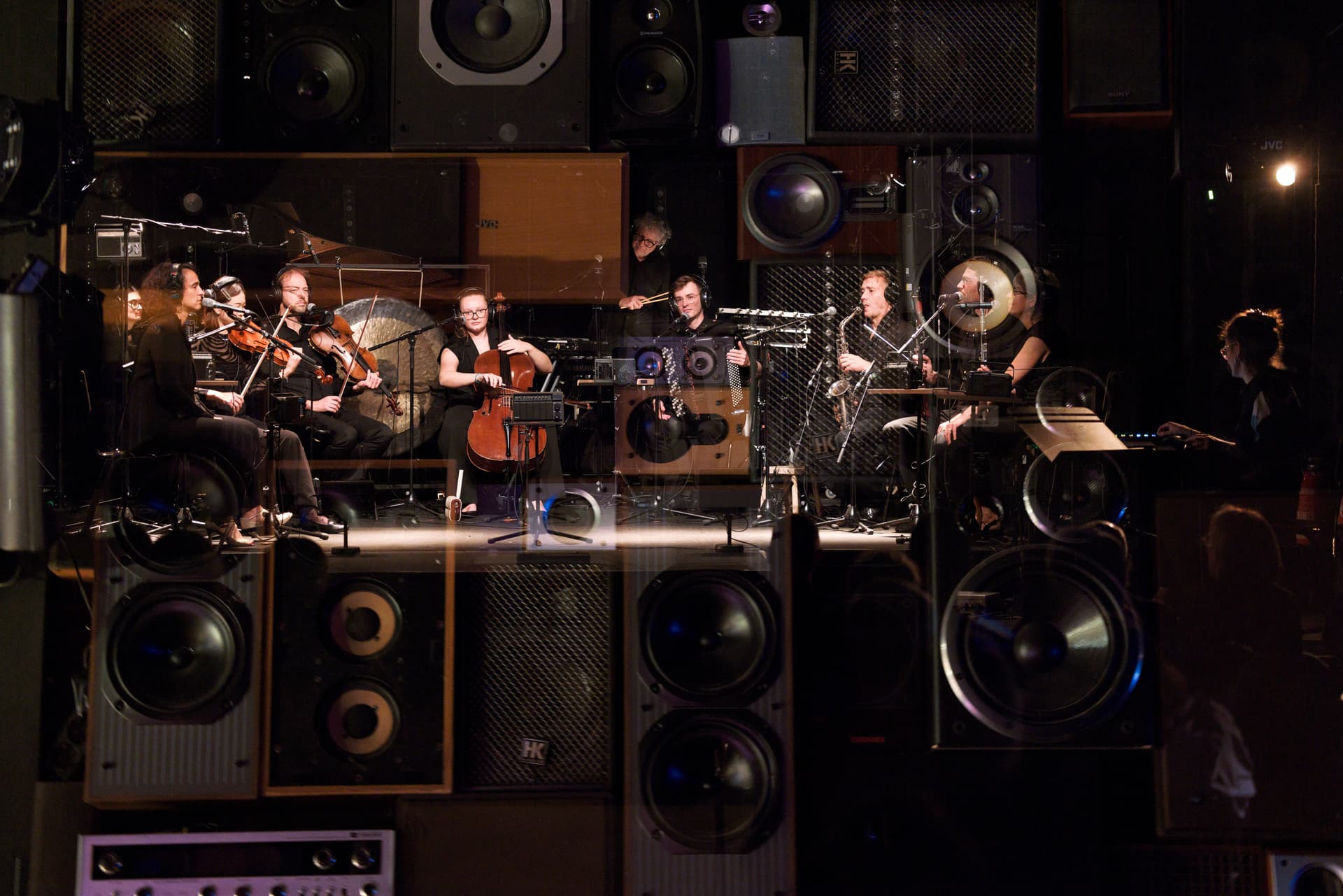 Past _ Present _ Future 2 (c) Alfonso Salgueiro _ 25.9.2025.jpg